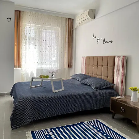 Central Location , Modern Family , Near Sea *