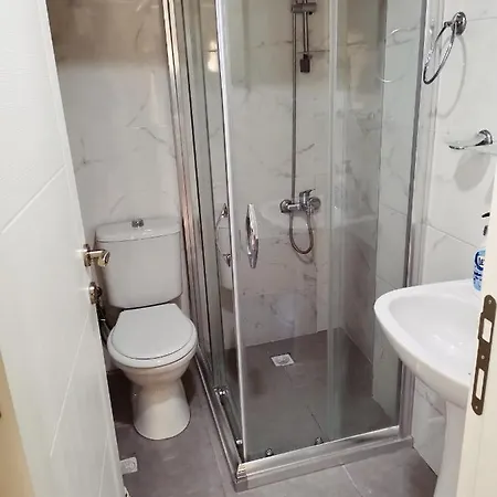 Central Location , Modern Family , Near Sea Apartament *